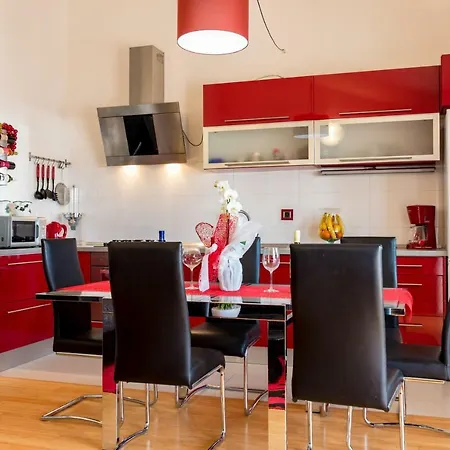 Apartament Ina