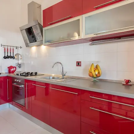 Ina Apartament *