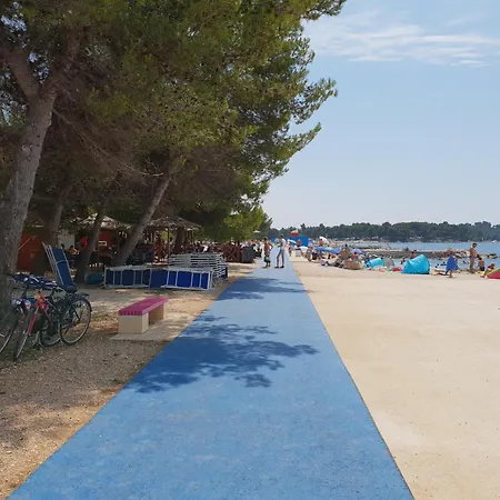 Apartament Ina Pula